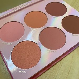 LUNAR BEAUTY MOON PRISM BLUSH